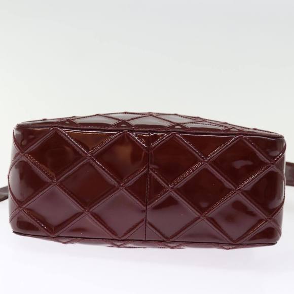 CHANEL Matelasse Shoulder Bag Enamel Red CC Auth bs14514 - Picture 6 of 16